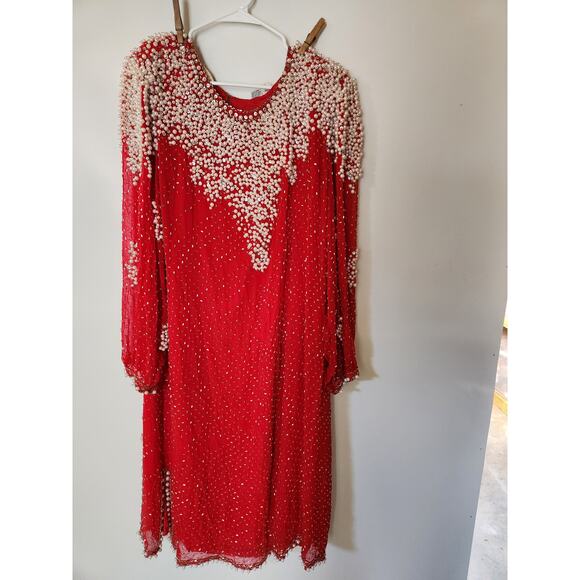 Vintage Swee Lo Red & White Sequin Pearls Embellished Red Silk sz QM - Picture 6 of 7